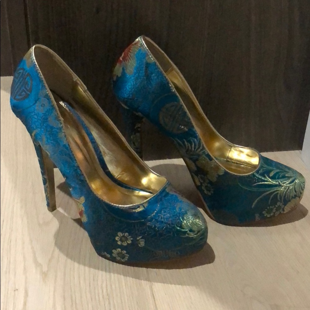 Aldo oriental pattern high heels
